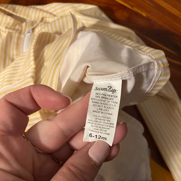 Swim Zip infant swimsuit - Picture 4 of 4